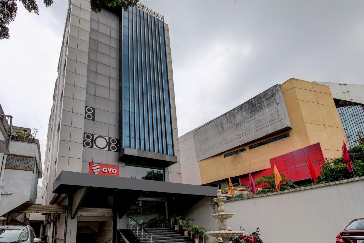 Oyo 1545 Hotel Shivani International 아흐메다바드 외부 사진