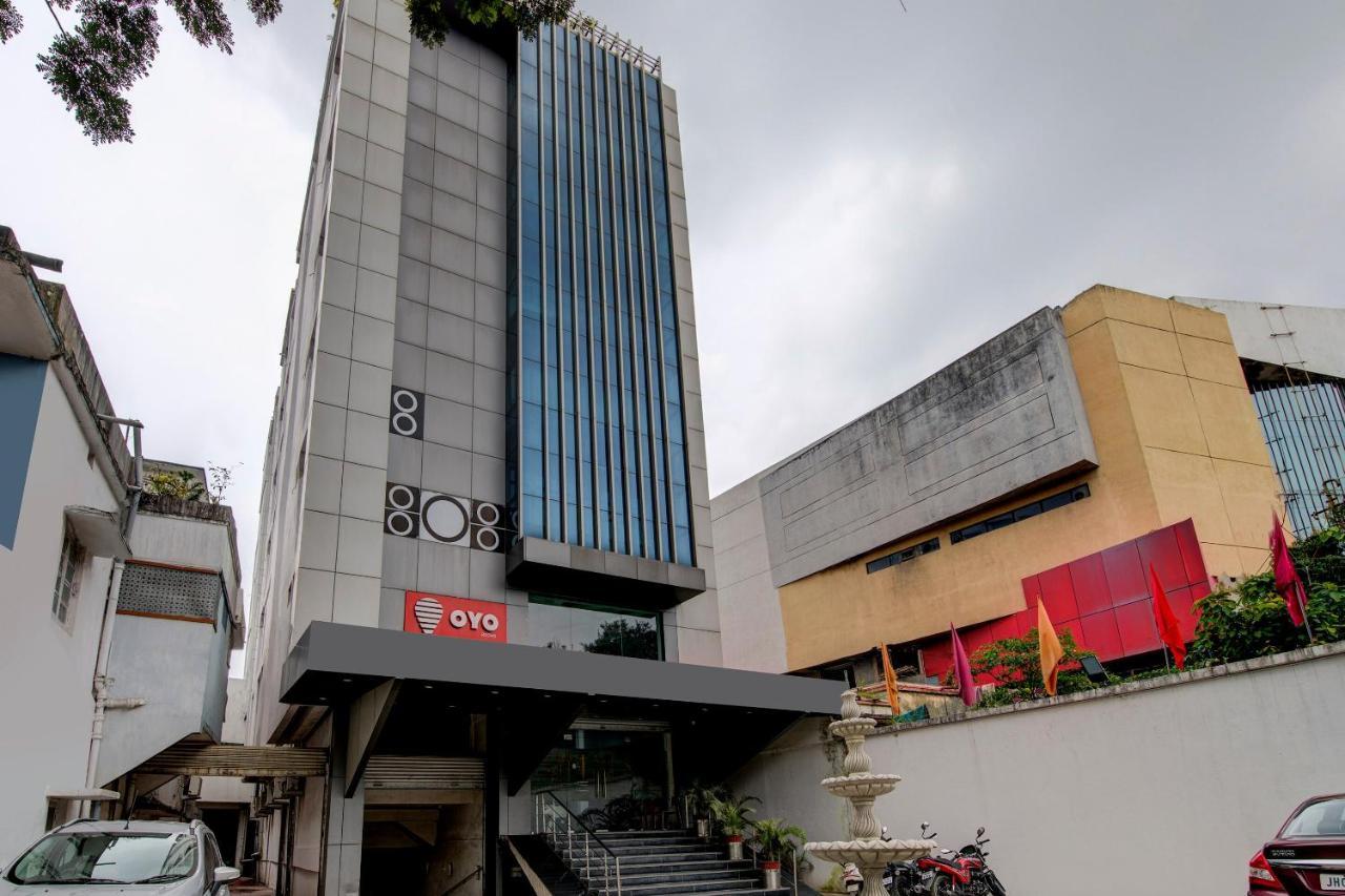 Oyo 1545 Hotel Shivani International 아흐메다바드 외부 사진